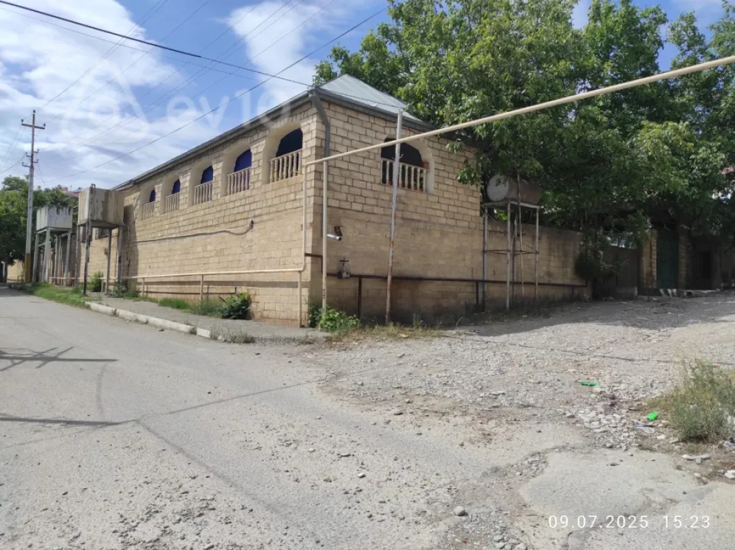 Satılır 5 otaqlı həyət evi 217.5 m²