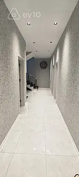 Satılır 5 otaqlı həyət evi 250 m²