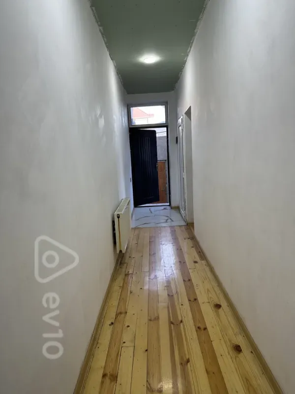 Kirayə verilir 3 otaqlı həyət evi 60 m²