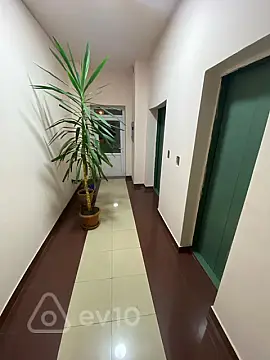 Kirayə verilir 2 otaqlı yeni tikili 80 m²