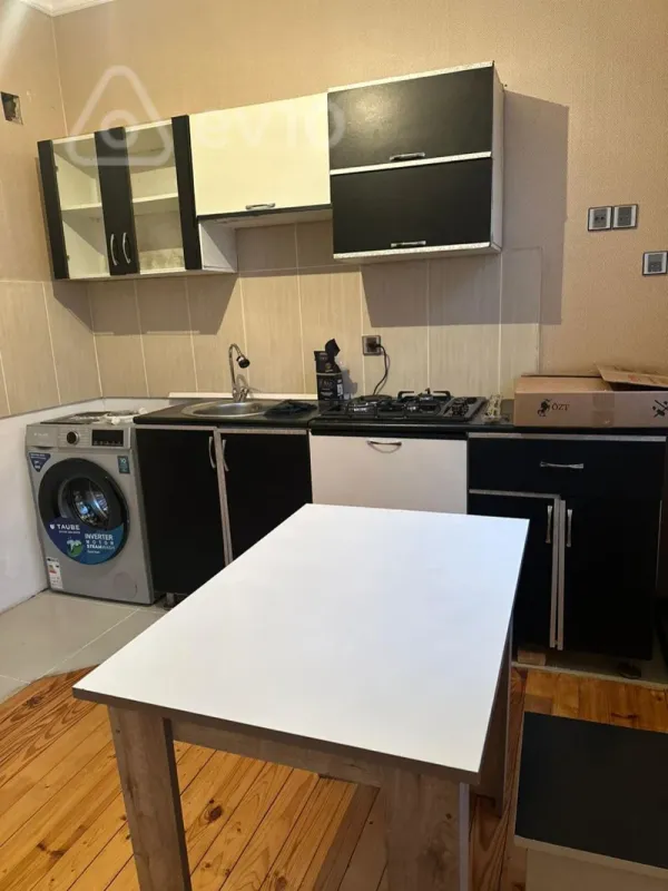 Kirayə verilir 2 otaqlı yeni tikili 64 m²