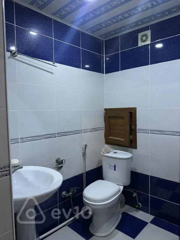Kirayə verilir 2 otaqlı yeni tikili 64 m²