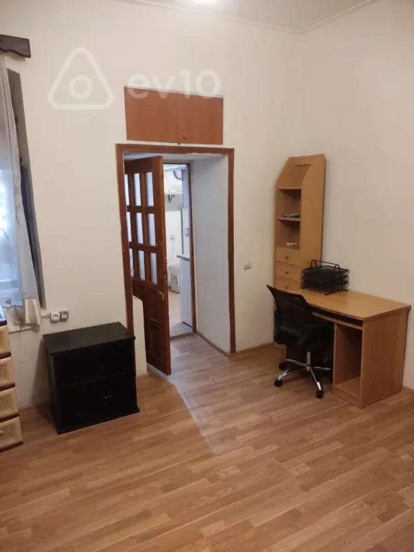 Kirayə verilir 2 otaqlı həyət evi 43 m²