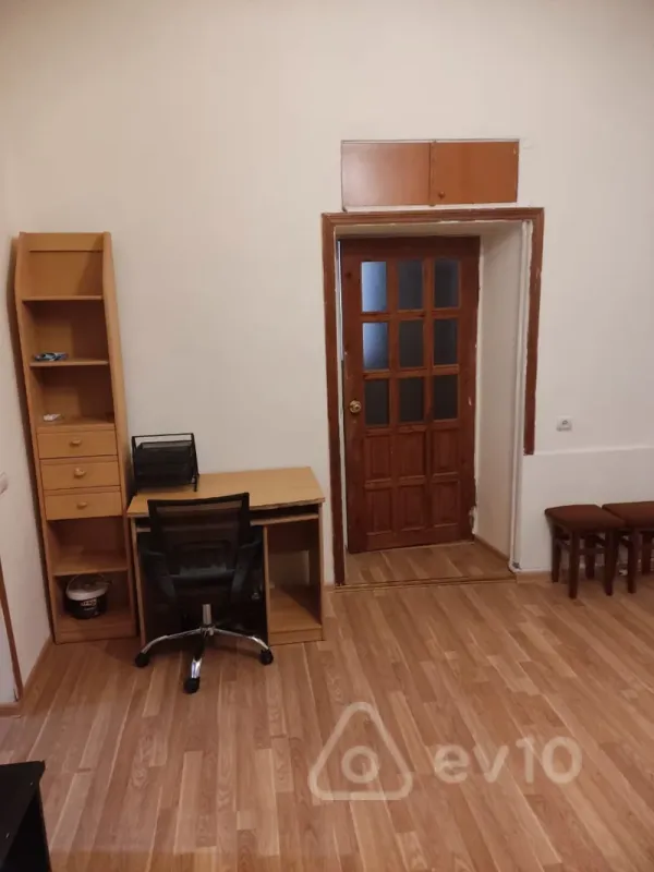 Kirayə verilir 2 otaqlı həyət evi 43 m²