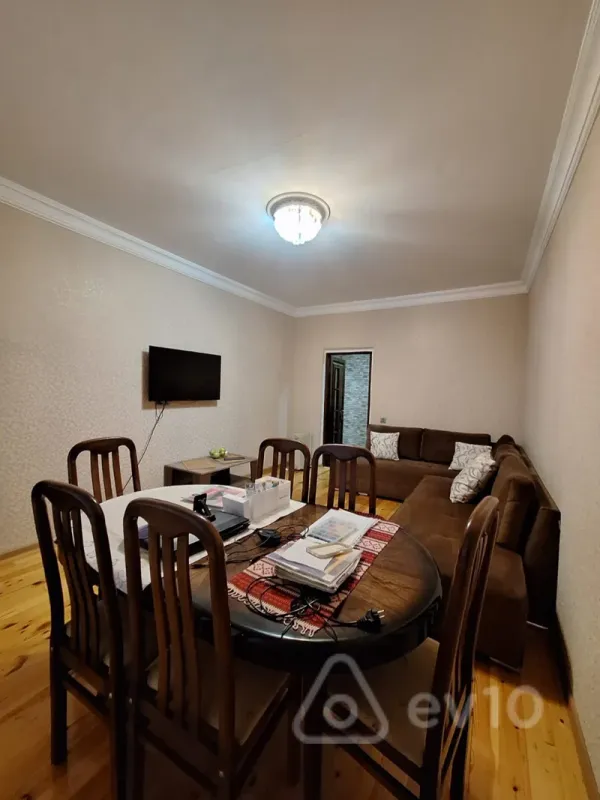 Satılır 1 otaqlı köhnə tikili 30 m²
