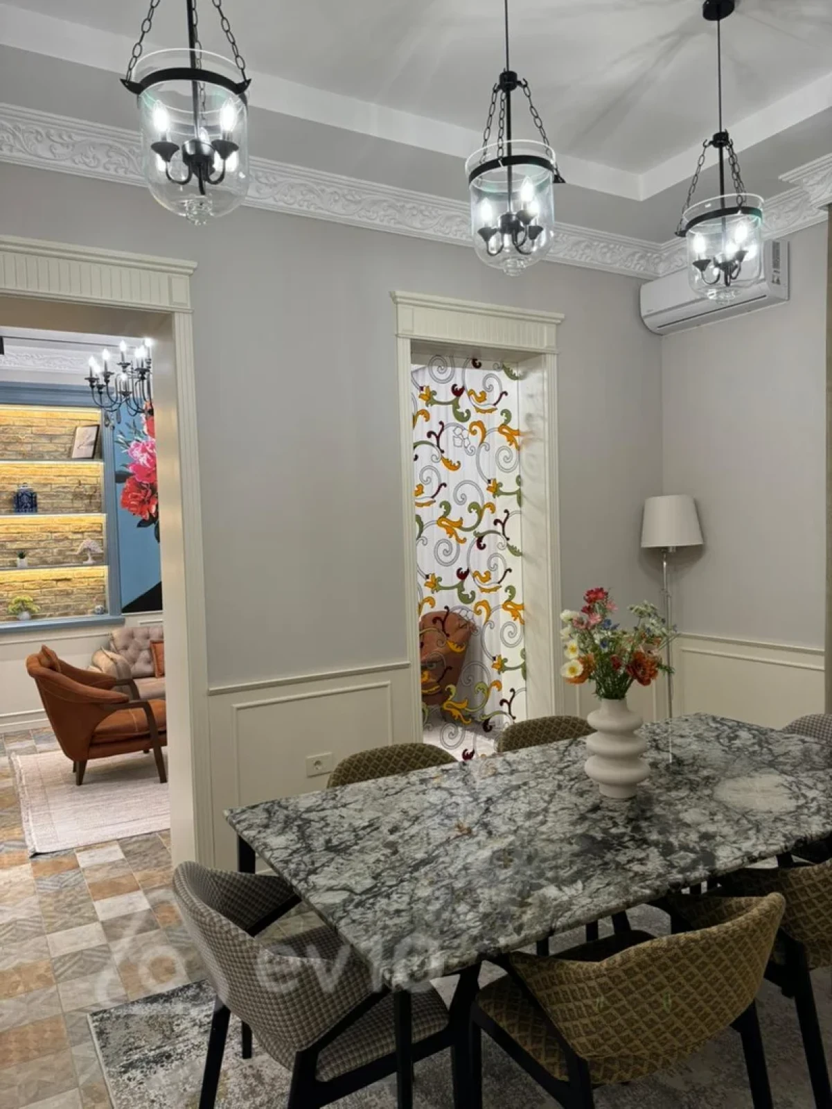 Kirayə verilir 4 otaqlı həyət evi 250 m²