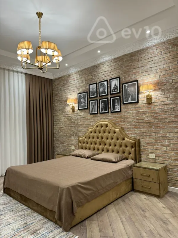 Kirayə verilir 4 otaqlı həyət evi 250 m²