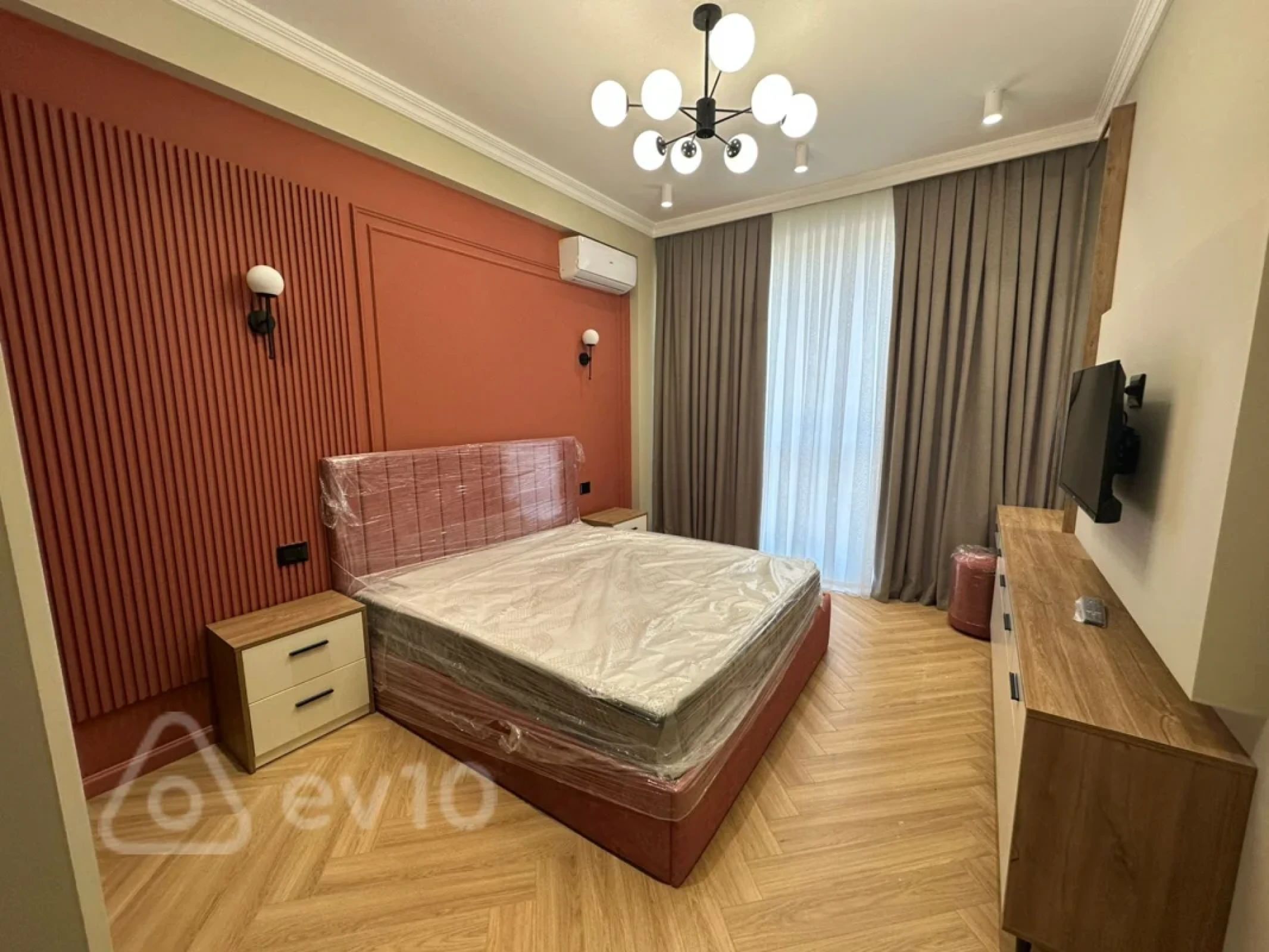 Kirayə verilir 3 otaqlı yeni tikili 108 m²