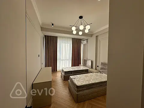 Kirayə verilir 3 otaqlı yeni tikili 108 m²