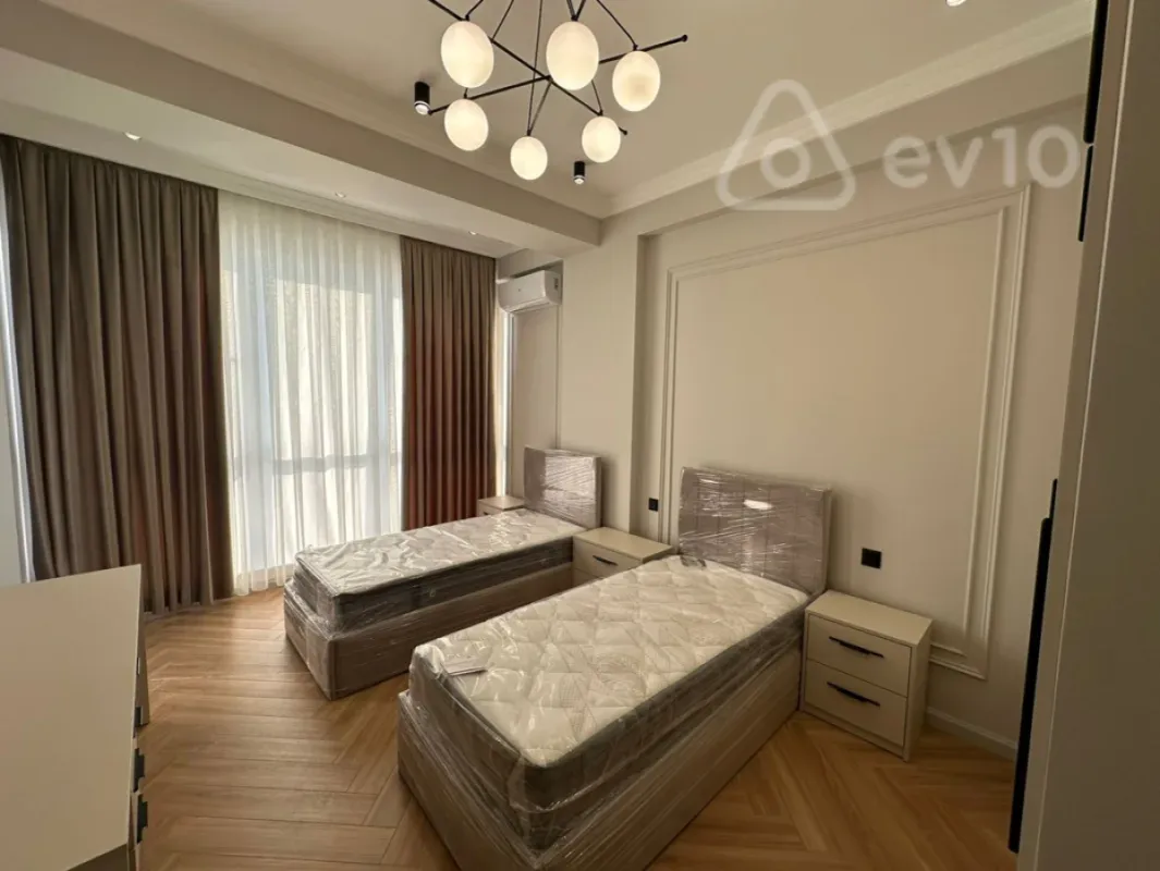 Kirayə verilir 3 otaqlı yeni tikili 108 m²