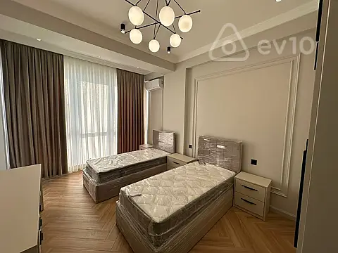 Kirayə verilir 3 otaqlı yeni tikili 108 m²