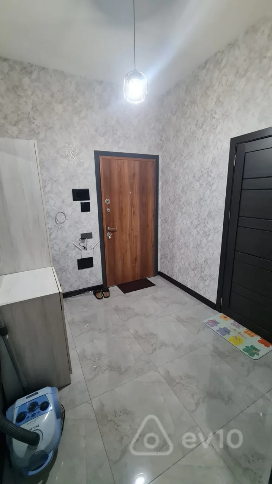 Satılır 2 otaqlı yeni tikili 55 m²