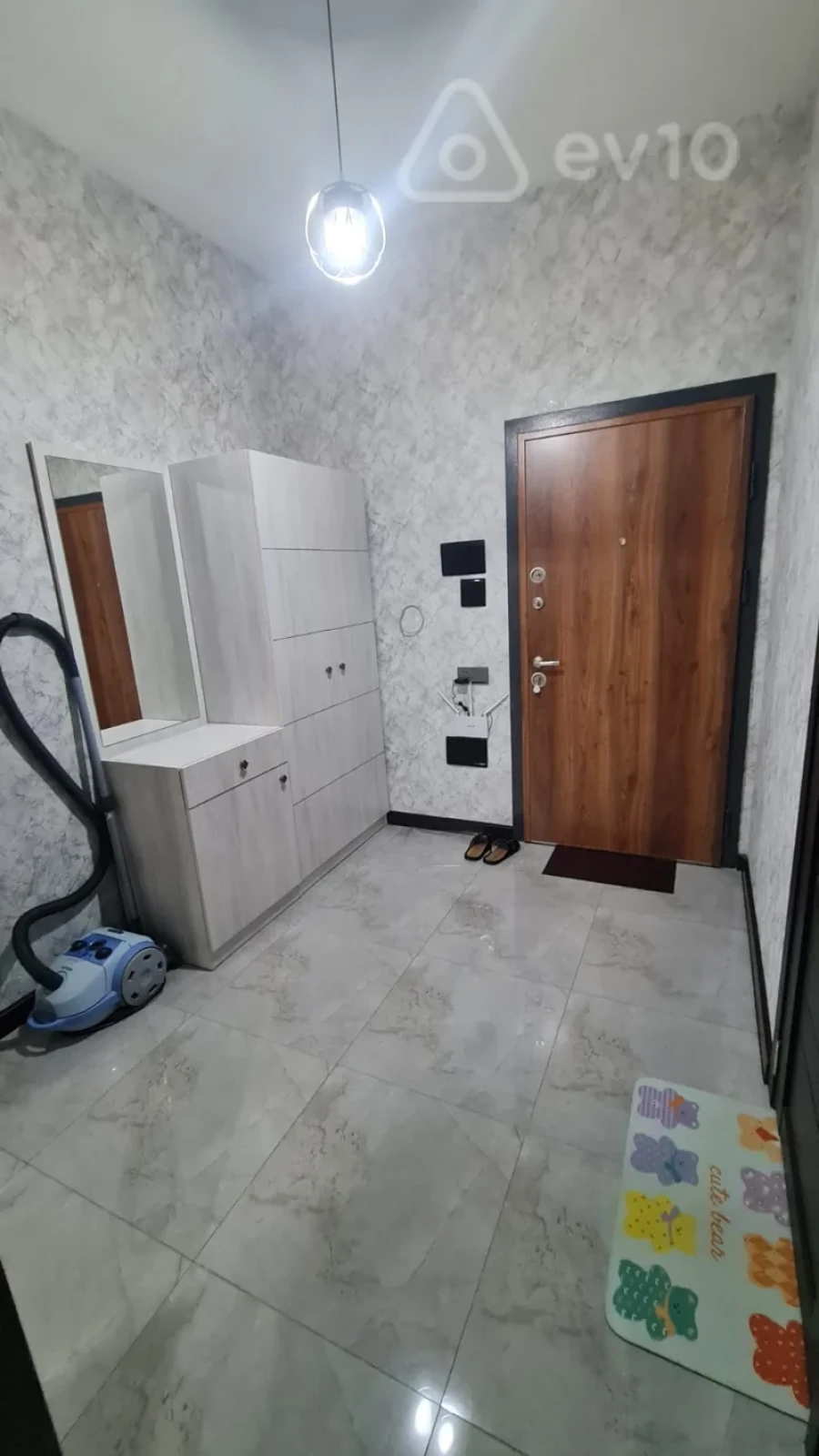 Satılır 2 otaqlı yeni tikili 55 m²