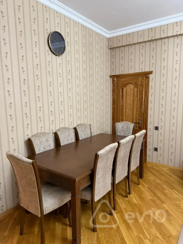 Kirayə verilir 3 otaqlı yeni tikili 123 m²