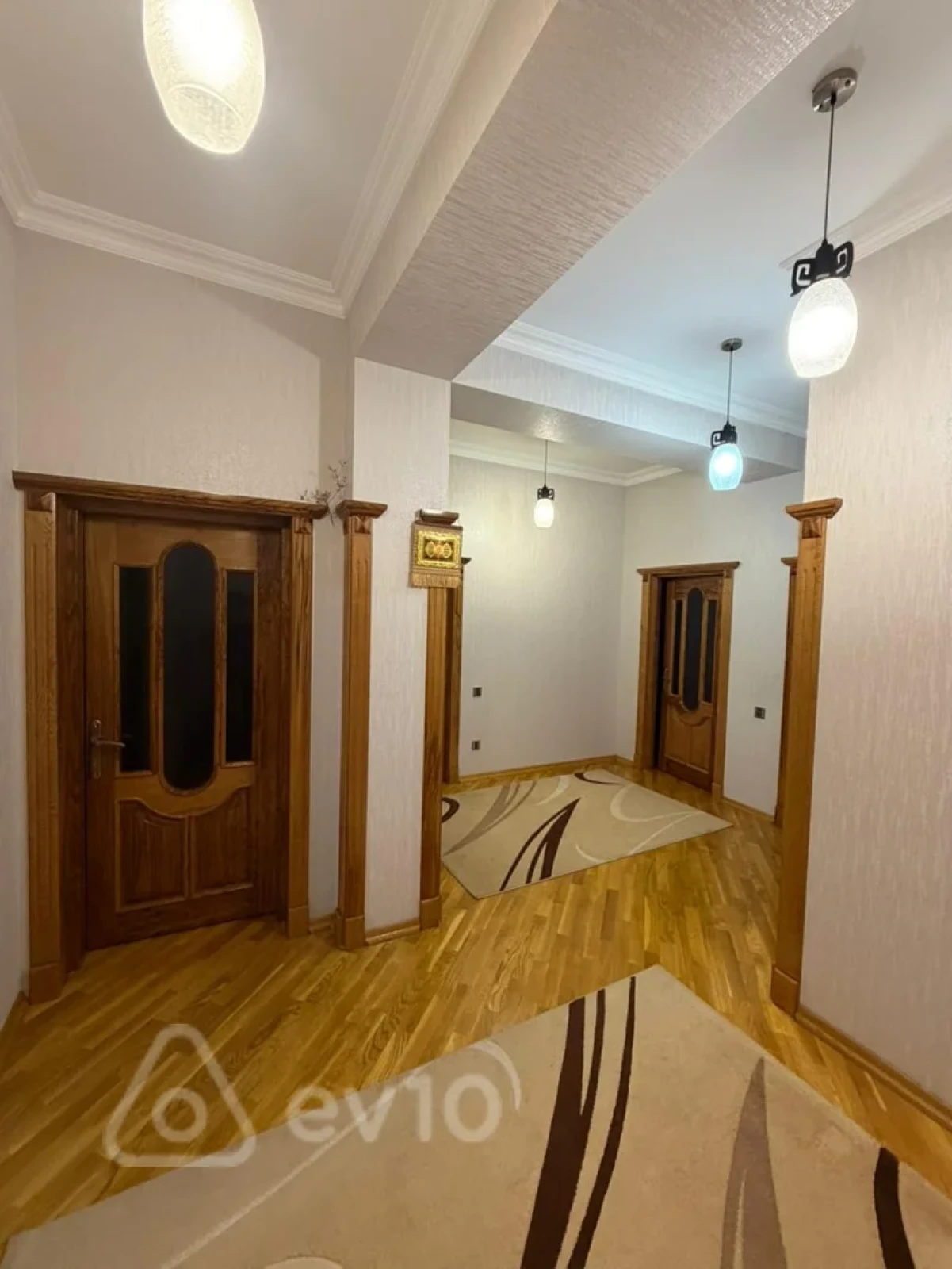 Kirayə verilir 3 otaqlı yeni tikili 123 m²