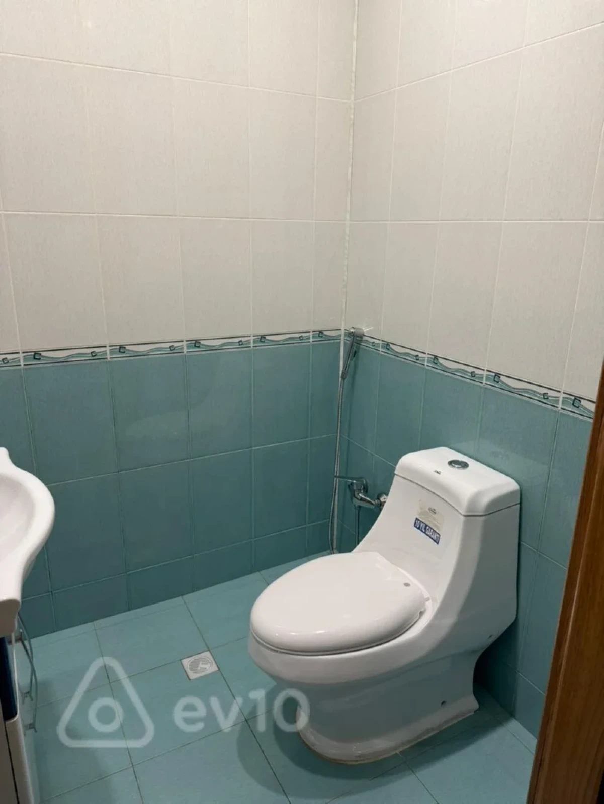 Kirayə verilir 3 otaqlı yeni tikili 123 m²