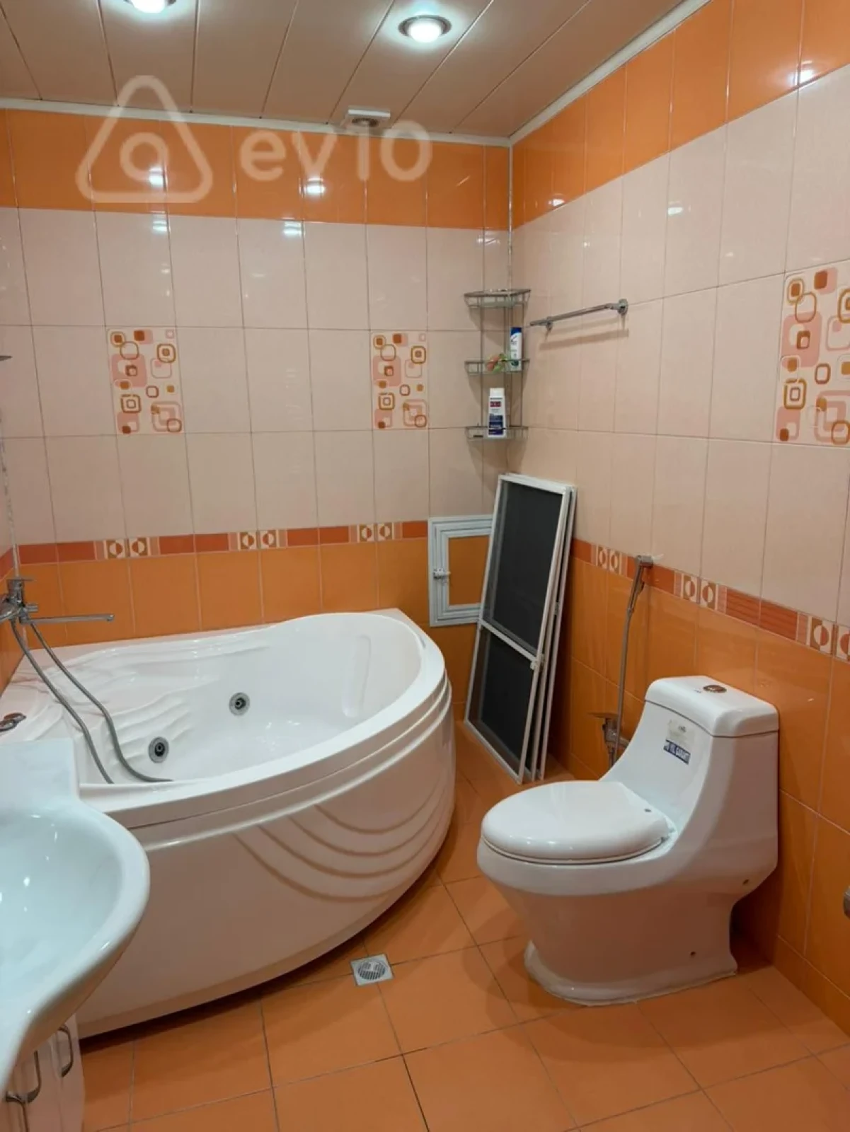 Kirayə verilir 3 otaqlı yeni tikili 123 m²