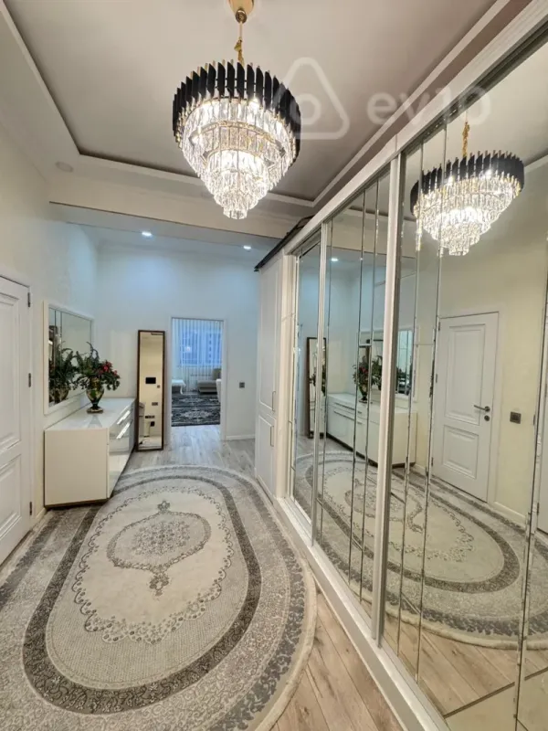 Satılır 2 otaqlı yeni tikili 90 m²