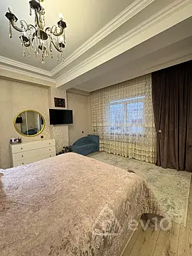 Satılır 2 otaqlı yeni tikili 90 m²