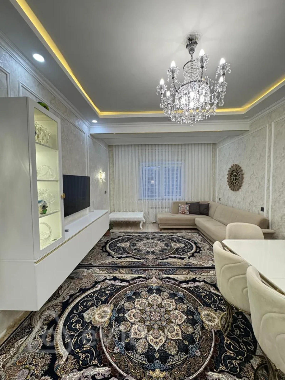 Satılır 2 otaqlı yeni tikili 90 m²