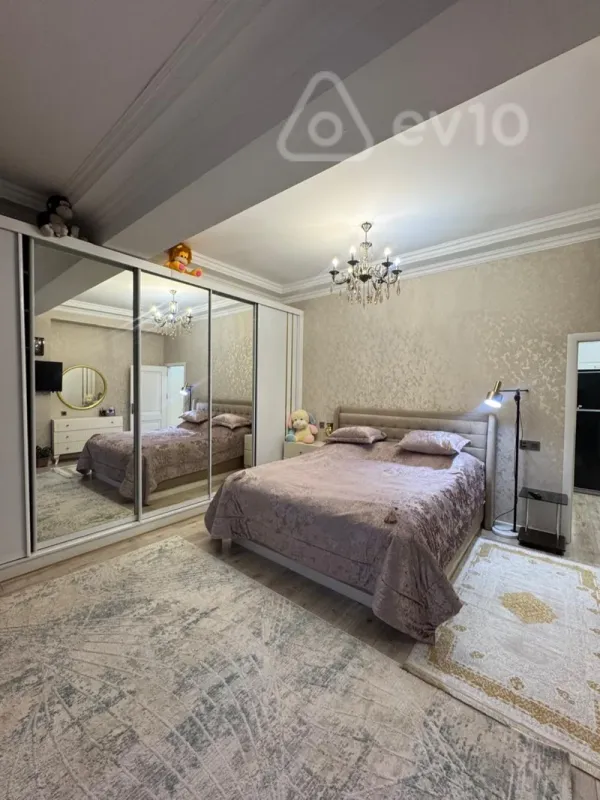 Satılır 2 otaqlı yeni tikili 90 m²