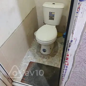 Kirayə verilir 2 otaqlı köhnə tikili 70 m²