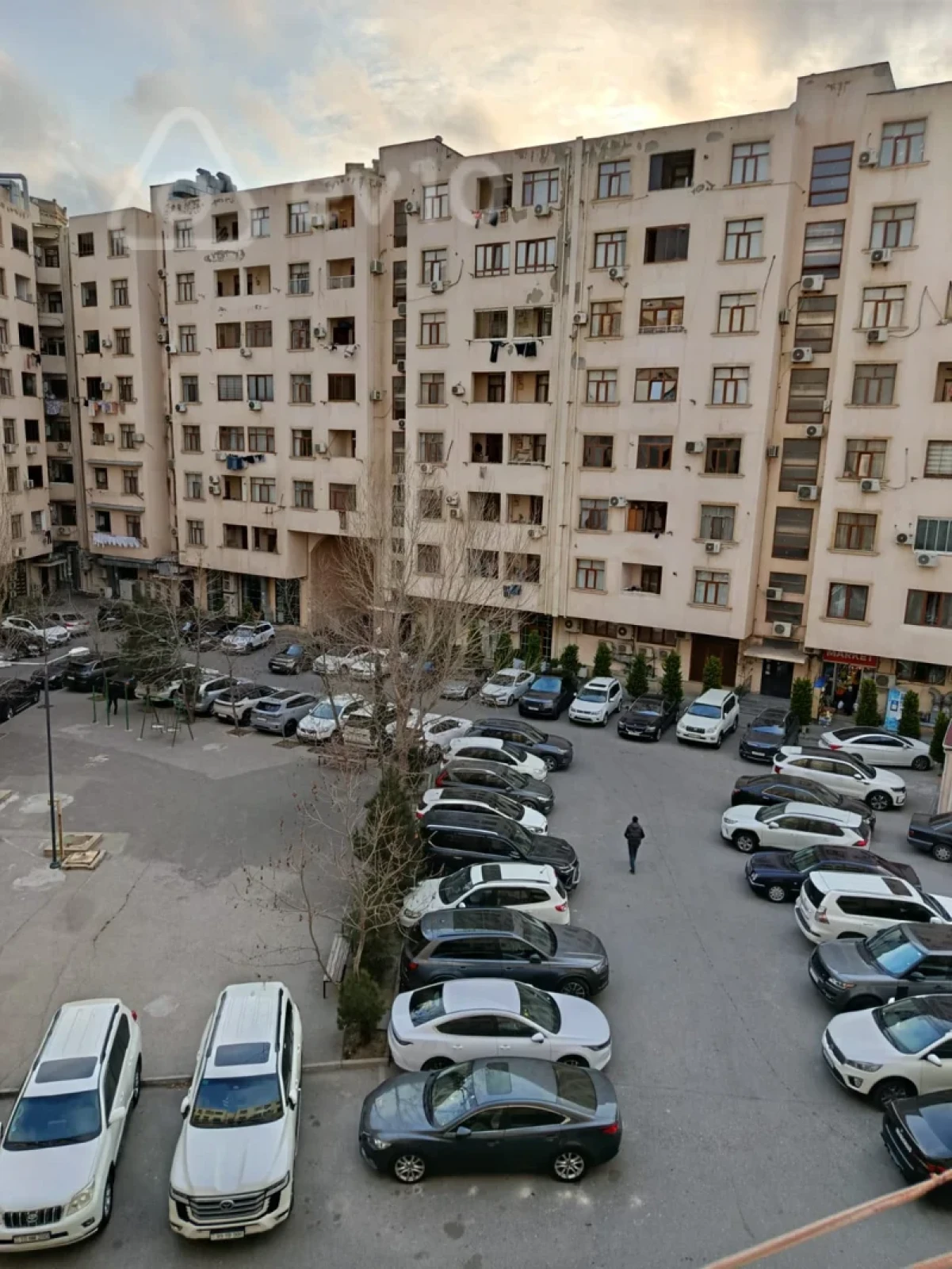 Kirayə verilir 3 otaqlı yeni tikili 110 m²