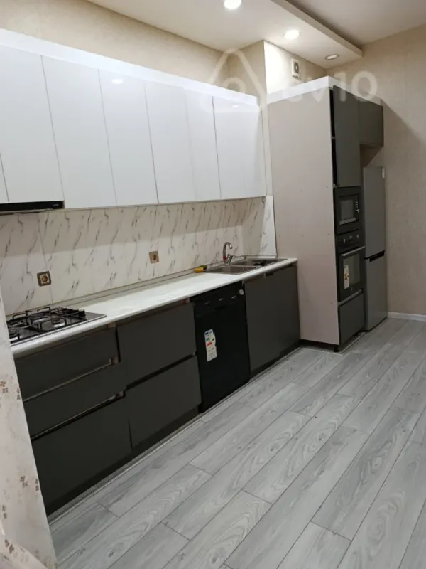Kirayə verilir 3 otaqlı yeni tikili 110 m²