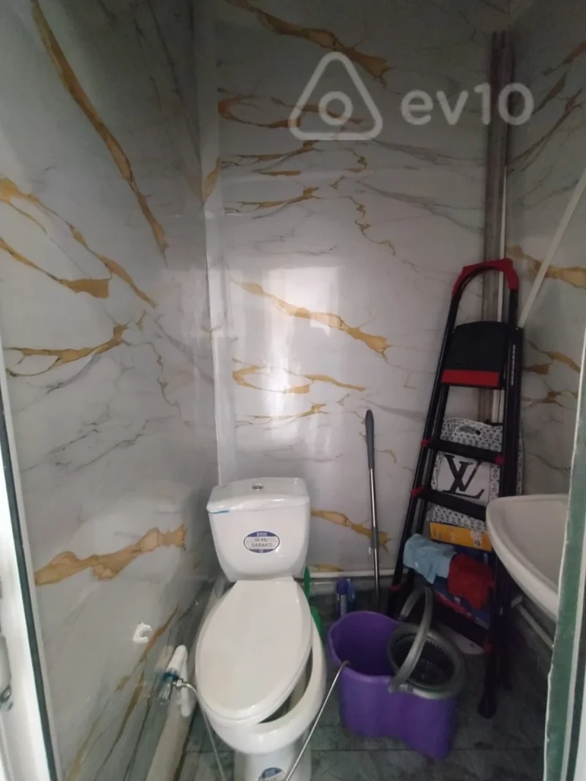 Kirayə verilir mənzil 40 m²