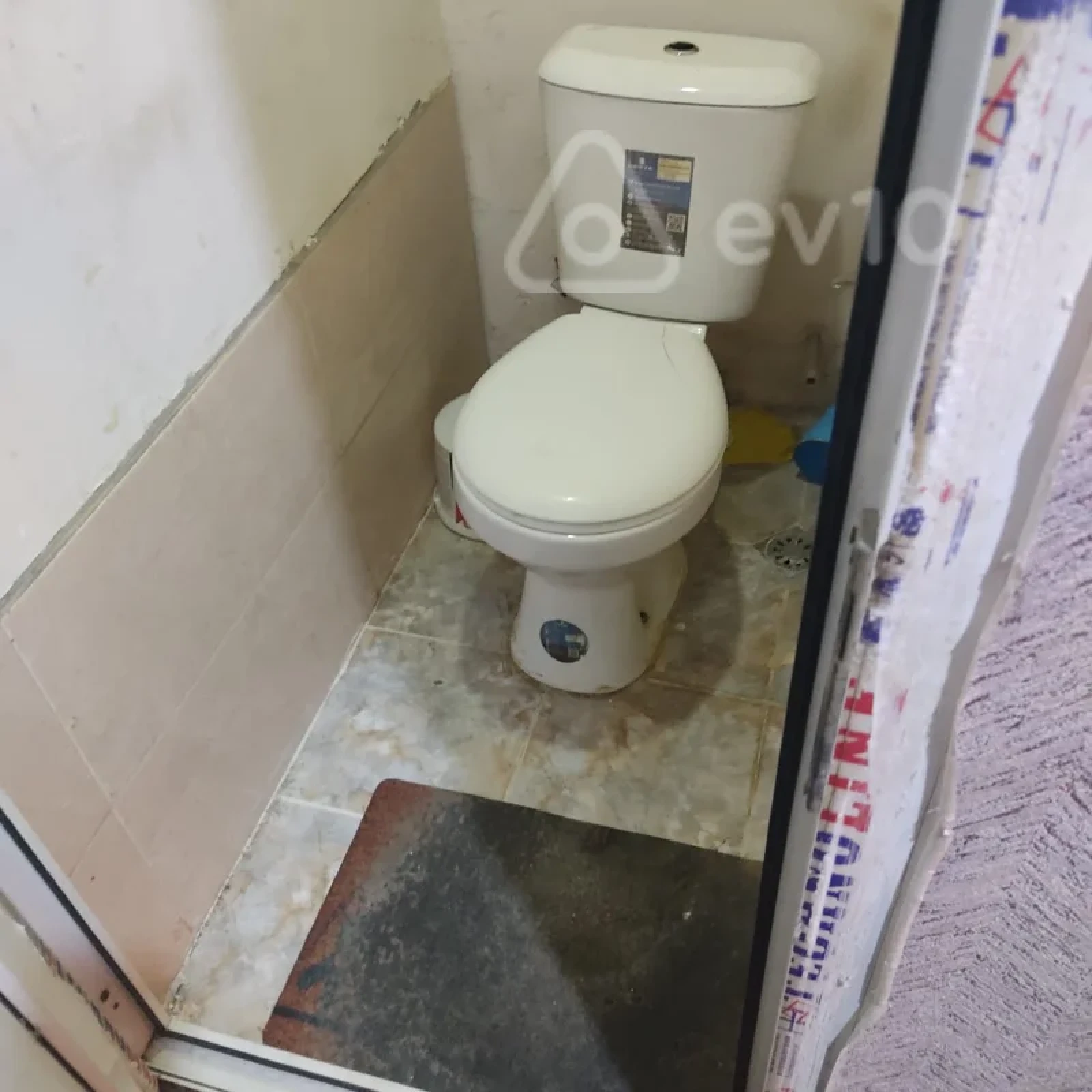 Kirayə verilir 2 otaqlı köhnə tikili 65 m²