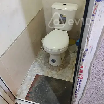 Kirayə verilir 2 otaqlı köhnə tikili 65 m²