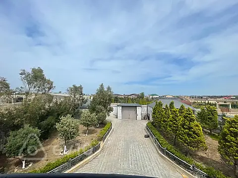 Kirayə verilir 5 otaqlı həyət evi 450 m²