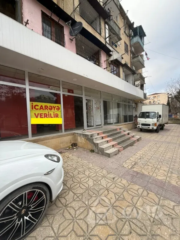 Kirayə verilir mənzil 500 m²