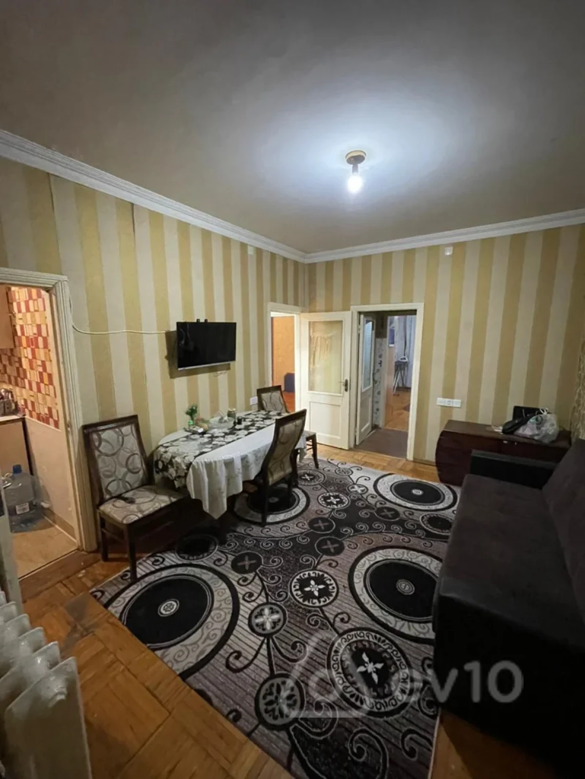 Kirayə verilir 3 otaqlı köhnə tikili 80 m²