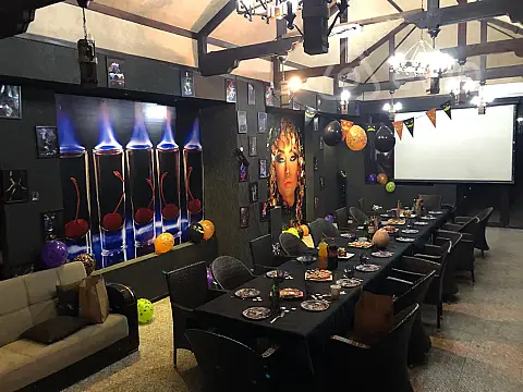 Kirayə verilir 6 otaqlı həyət evi 450 m² — Bakı, Xəzər 6 otaq 450.00 m²