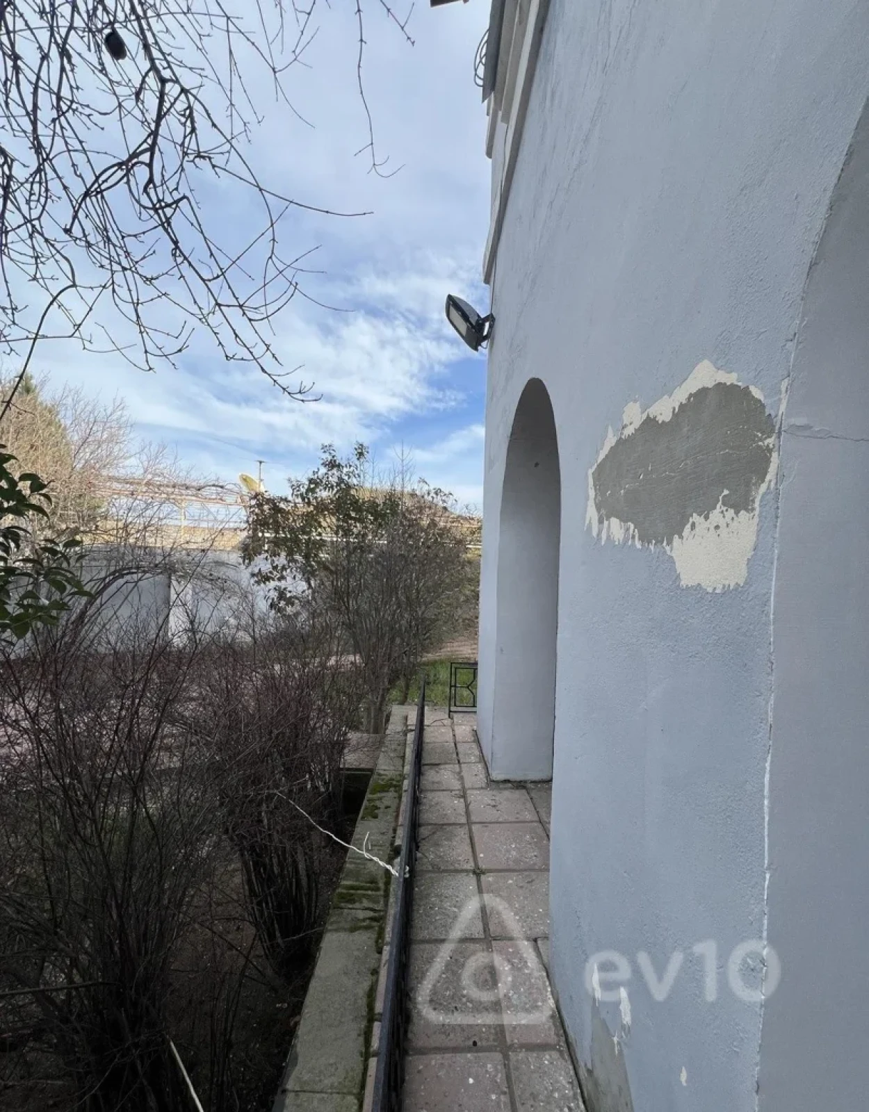 Satılır 6 otaqlı həyət evi 170 m²