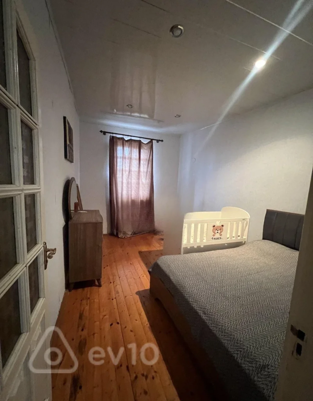 Satılır 6 otaqlı həyət evi 170 m²