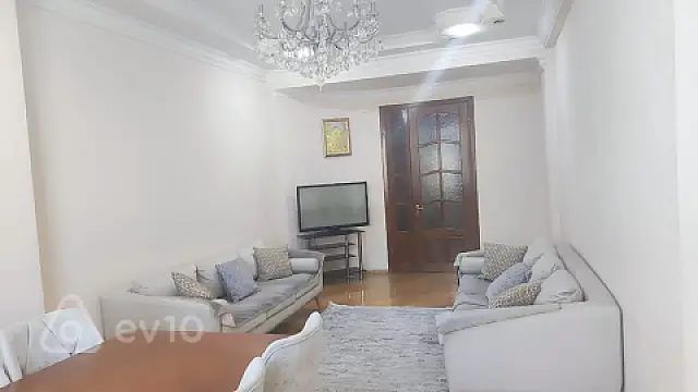 Satılır 3 otaqlı yeni tikili 105 m²