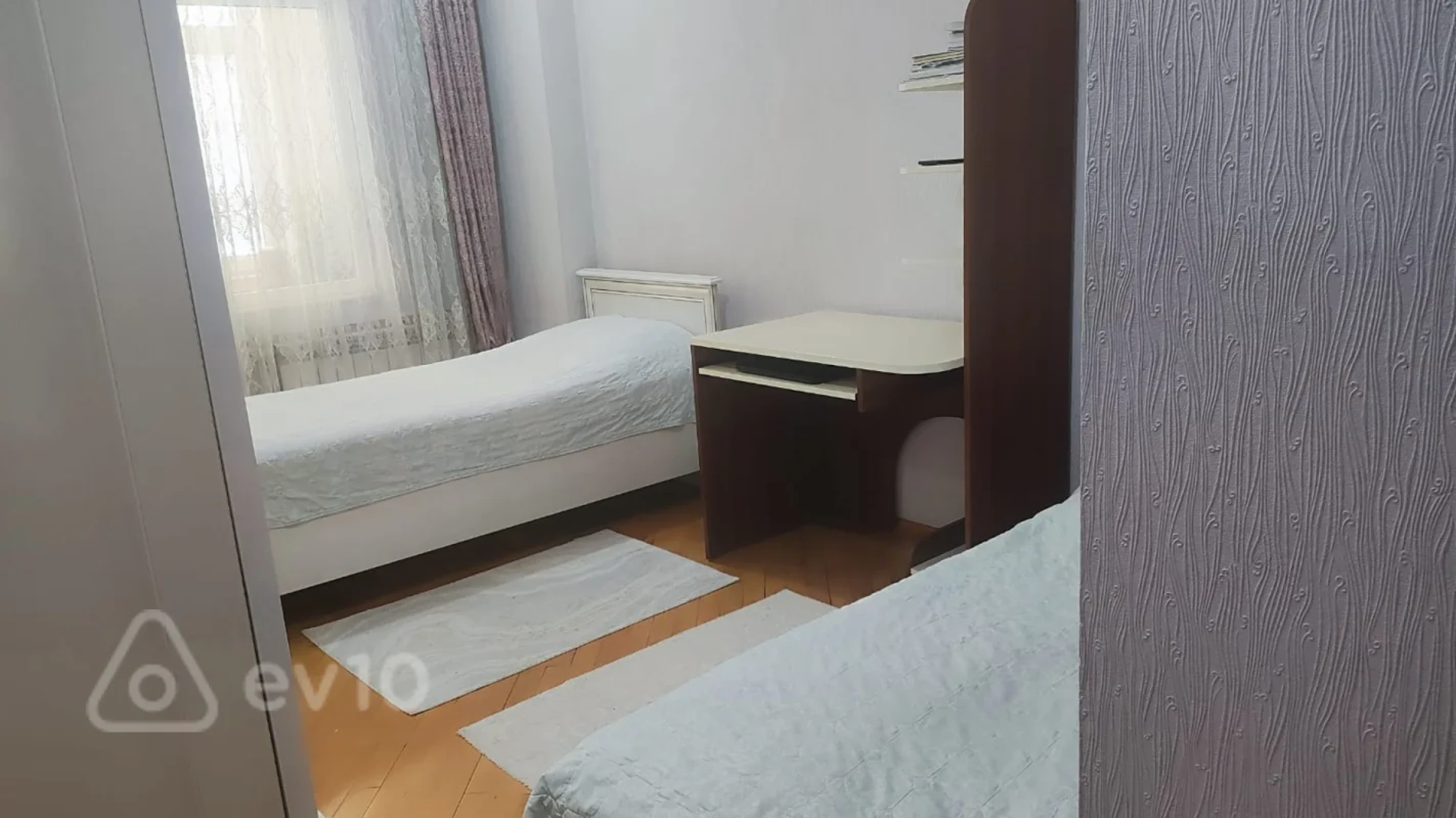 Satılır 3 otaqlı yeni tikili 105 m²