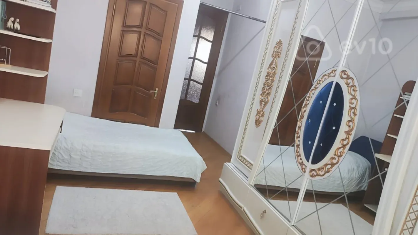 Satılır 3 otaqlı yeni tikili 105 m²