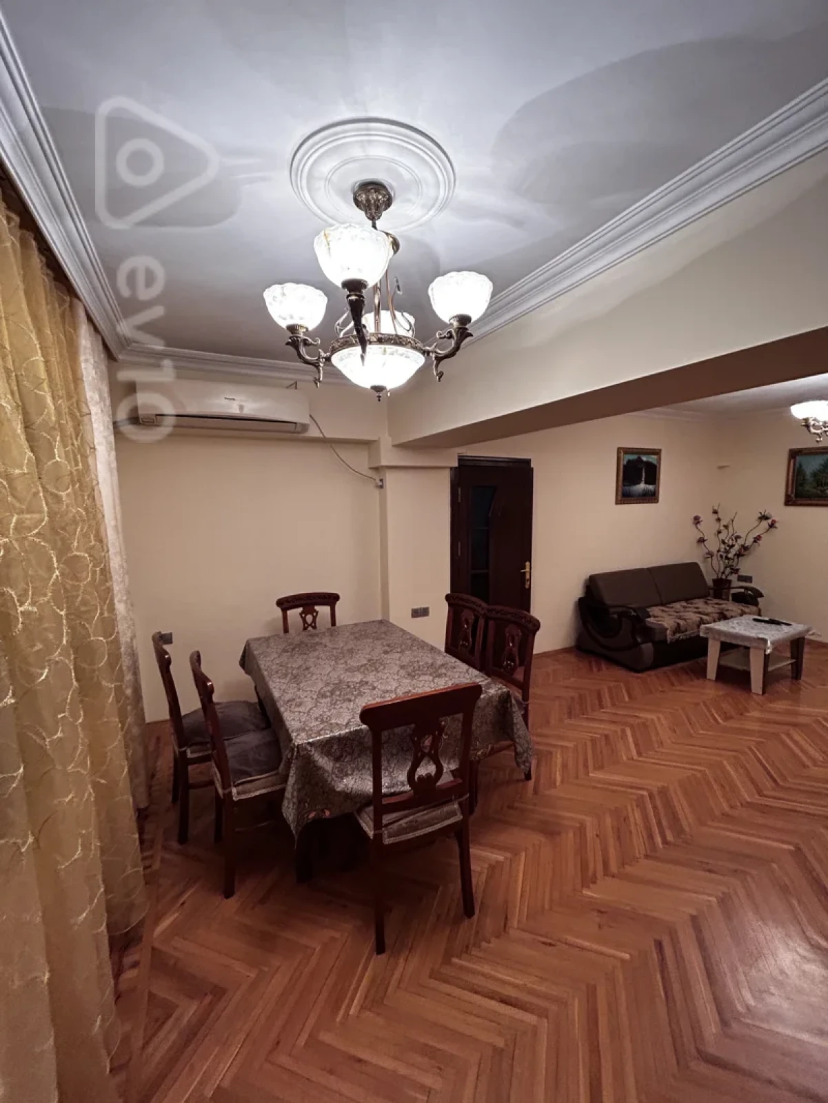 Kirayə verilir 3 otaqlı köhnə tikili 100 m²