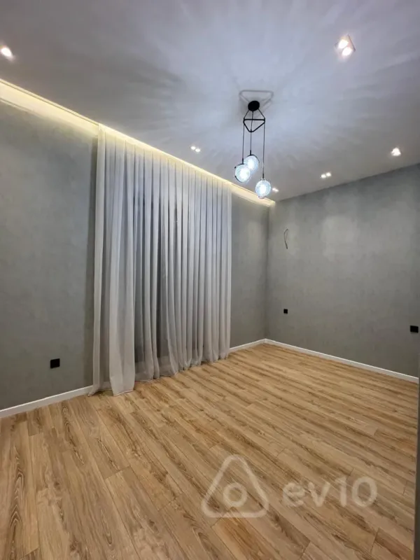 Satılır 4 otaqlı həyət evi 110 m²