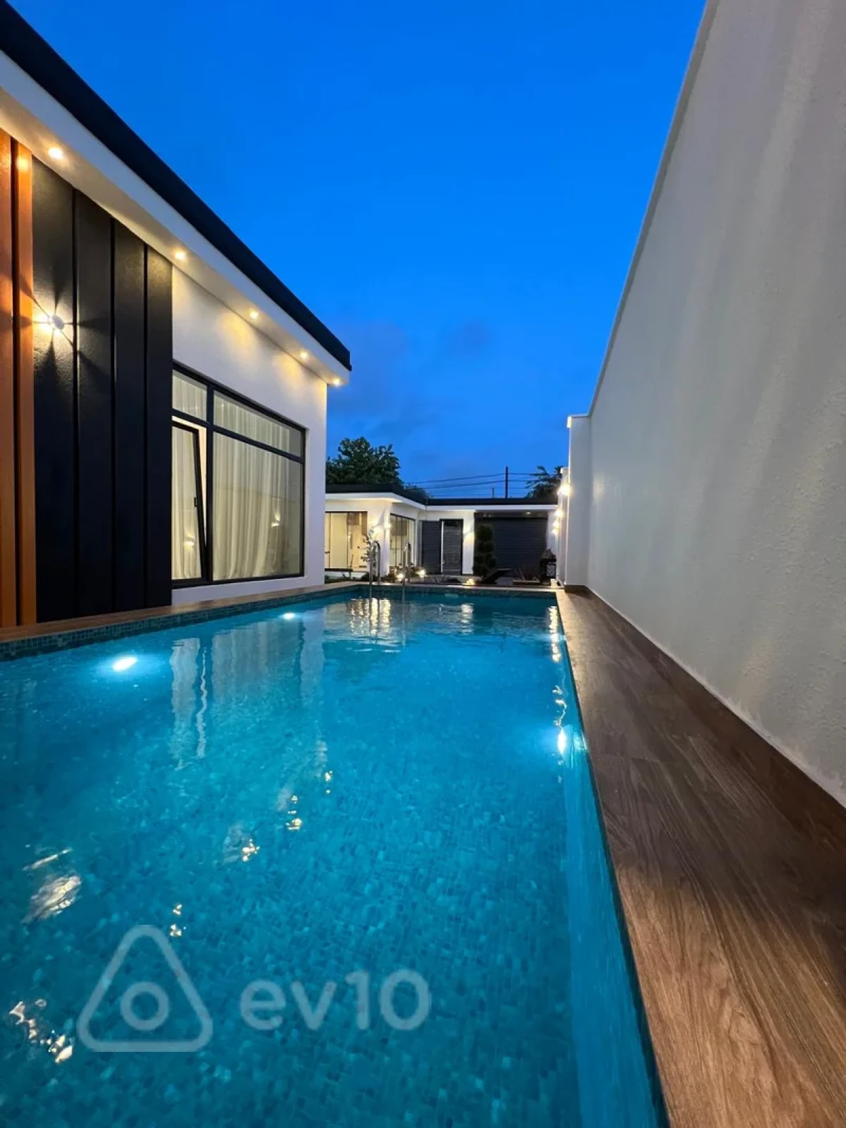 Satılır 4 otaqlı həyət evi 110 m²