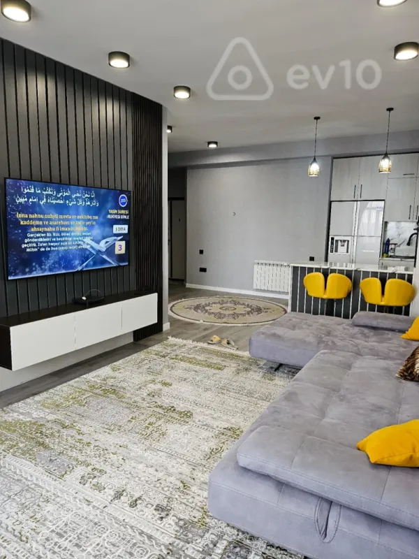 Kirayə verilir 2 otaqlı yeni tikili 65 m²