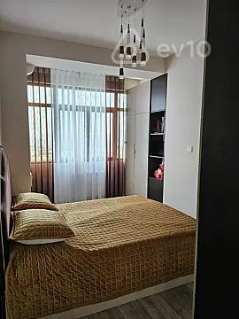 Kirayə verilir 2 otaqlı yeni tikili 65 m²