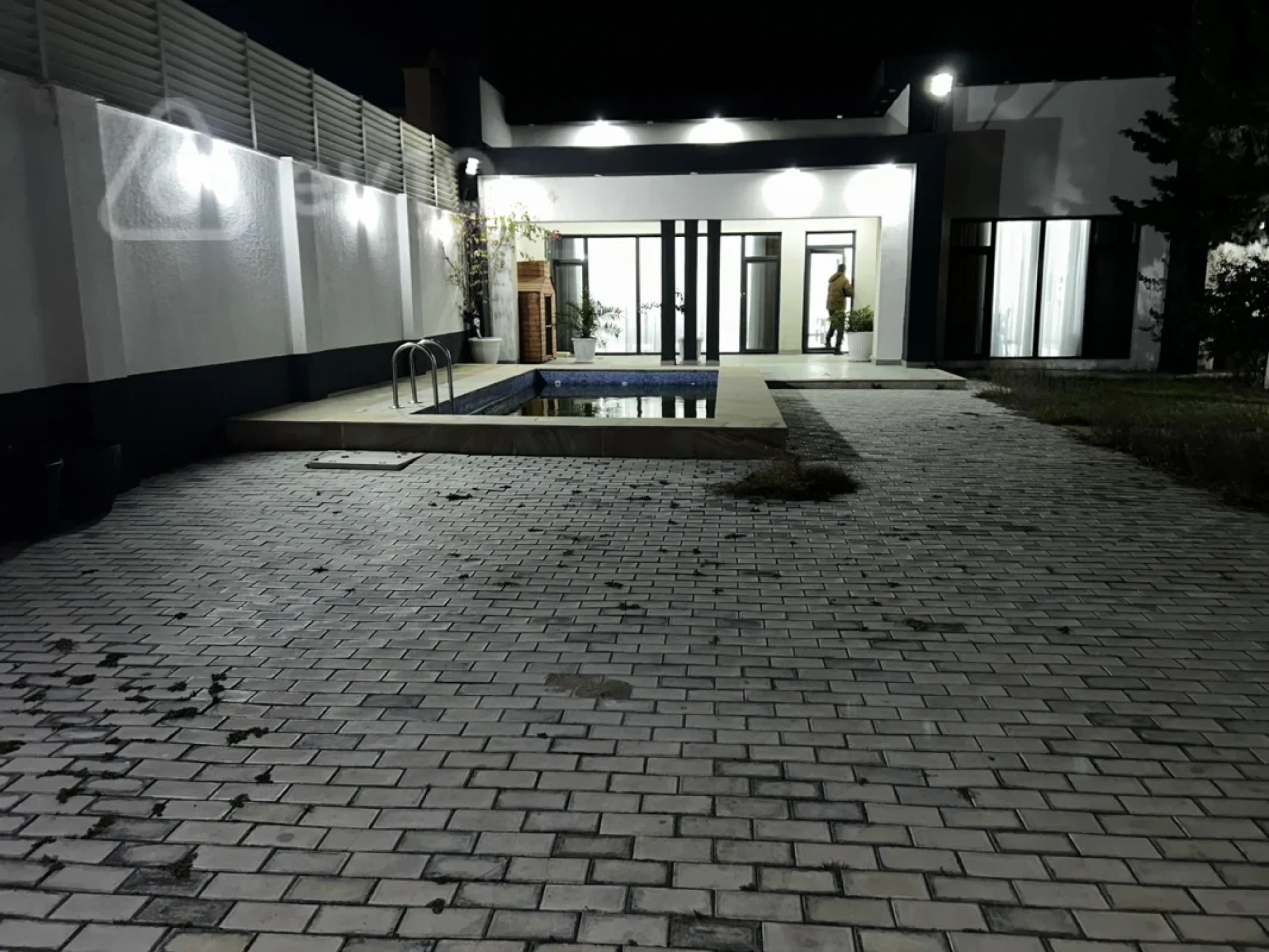 Kirayə verilir 3 otaqlı həyət evi 140 m²