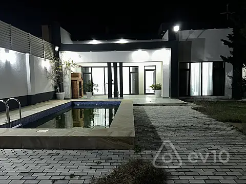Kirayə verilir 3 otaqlı həyət evi 140 m²