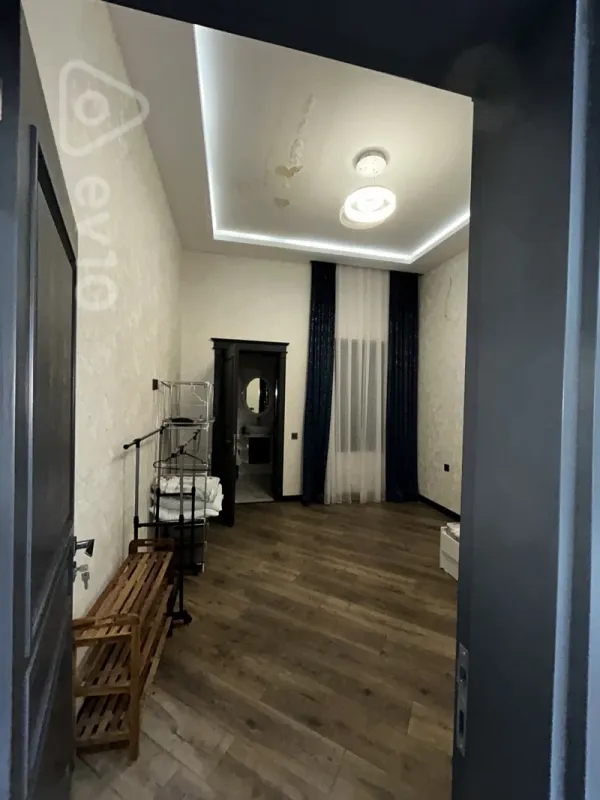 Kirayə verilir 3 otaqlı həyət evi 140 m²