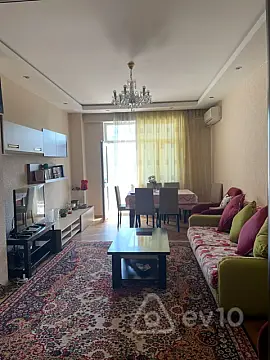 Kirayə verilir 2 otaqlı yeni tikili 102 m²