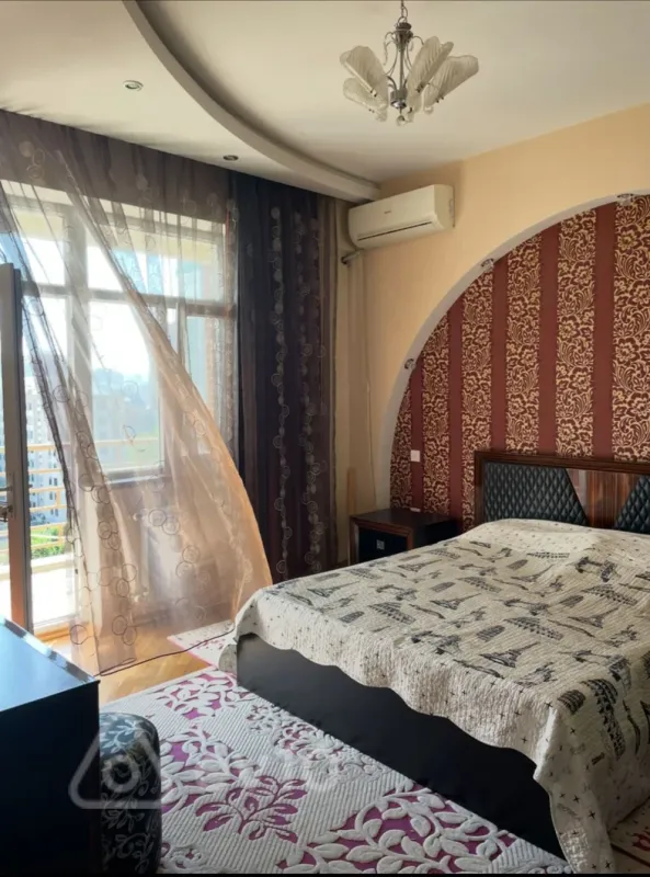 Kirayə verilir 2 otaqlı yeni tikili 102 m²